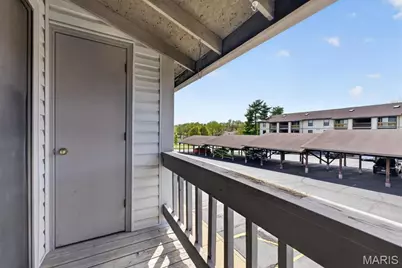 1637 Summergate Parkway, Saint Charles, MO 63303 - Photo 16