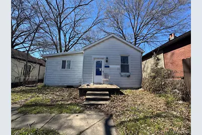 6107 Alaska Avenue, Saint Louis, MO 63111 - Photo 1