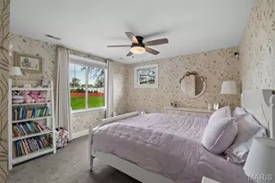 1316 Fawnvalley Dr, Des Peres, MO 63131 - Photo 38