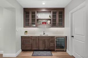 1316 Fawnvalley Dr, Des Peres, MO 63131 - Photo 48