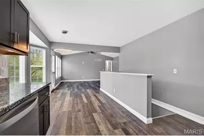 64 David Drive, Saint Charles, MO 63304 - Photo 8