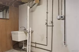 11125 Pine Forest Dr, Saint Louis, MO 63126 - Photo 26