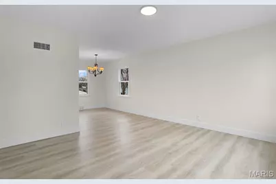11125 Pine Forest Drive, Saint Louis, MO 63126 - Photo 4