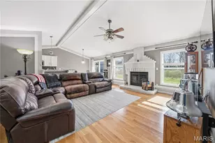 30 Colonial Creek Ct, Wentzville, MO 63385 - Photo 4