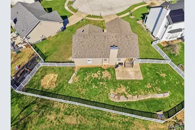 30 Colonial Creek Court, Wentzville, MO 63385 - Photo 2