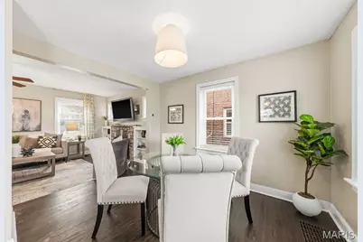 6136 Victoria Avenue, Saint Louis, MO 63139 - Photo 6