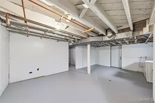 6136 Victoria Ave, Saint Louis, MO 63139 - Photo 18