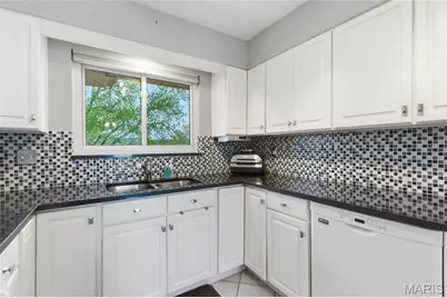 820 Posthorn Drive, Manchester, MO 63021 - Photo 8