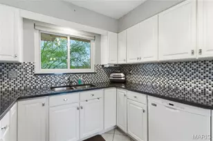 820 Posthorn Dr, Manchester, MO 63021 - Photo 8