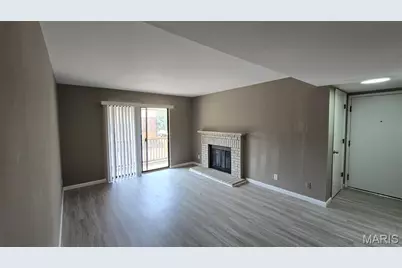1643 Summer Run Drive #23, Florissant, MO 63033 - Photo 2