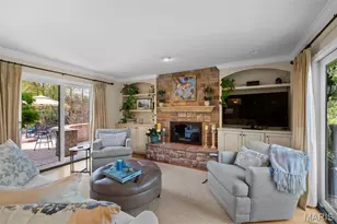 12225 Carberry Pl, Town and Country, MO 63131 - Photo 10