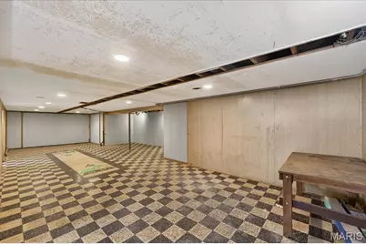 2250 Loveland Drive, Florissant, MO 63031 - Photo 22