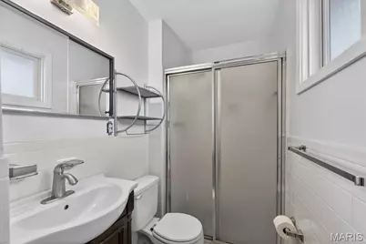 2250 Loveland Drive, Florissant, MO 63031 - Photo 18