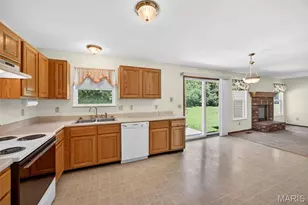 1310 Sleepy Hollow Dr, Troy, MO 63379 - Photo 10