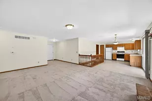 1310 Sleepy Hollow Dr, Troy, MO 63379 - Photo 4