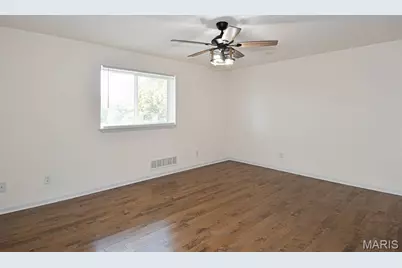 306 Bright Meadows, Saint Louis, MO 63011 - Photo 12
