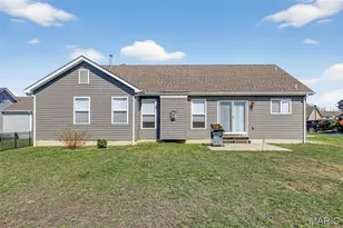 725 Galveston Ct, Moscow Mills, MO 63362 - Photo 14