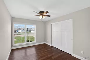 725 Galveston Ct, Moscow Mills, MO 63362 - Photo 10