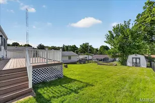 11141 Pine Forest Dr, Saint Louis, MO 63126 - Photo 28