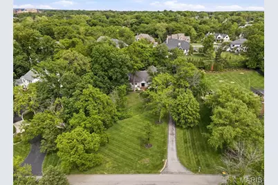 2480 Town and Country Lane, Town and Country, MO 63131 - Photo 4