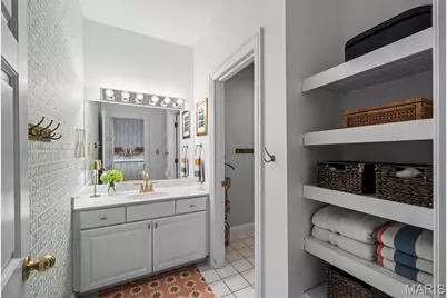 2480 Town and Country Lane, Town and Country, MO 63131 - Photo 60