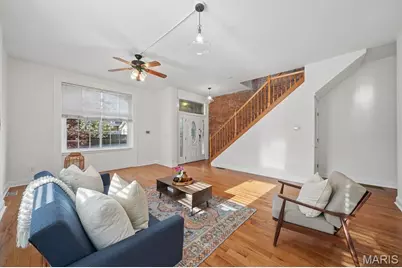 2241 Shenandoah Avenue, Saint Louis, MO 63104 - Photo 4