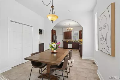 2241 Shenandoah Avenue, Saint Louis, MO 63104 - Photo 8