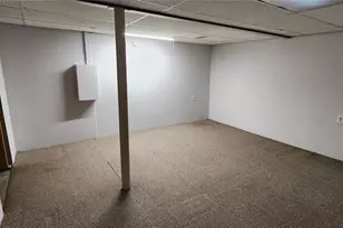 1145 Mackinac Dr, Creve Coeur, MO 63146 - Photo 22