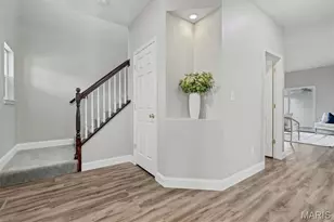 572 Misty Mountain Dr, O'Fallon, MO 63368 - Photo 4