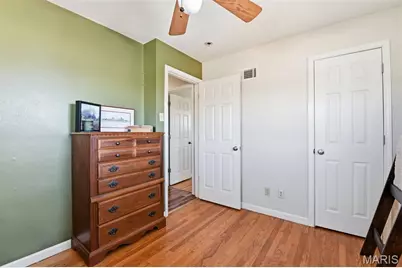 130 Saint Antoine Street, Florissant, MO 63031 - Photo 12