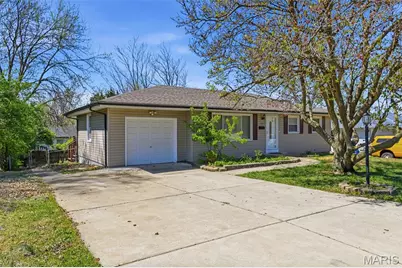 130 Saint Antoine Street, Florissant, MO 63031 - Photo 26