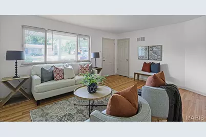 660 Herbst, Florissant, MO 63031 - Photo 4