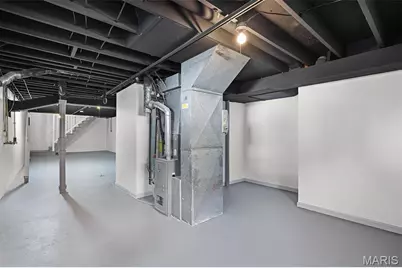 660 Herbst, Florissant, MO 63031 - Photo 28