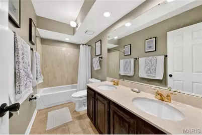 1187 Hawken Place, Webster Groves, MO 63119 - Photo 46