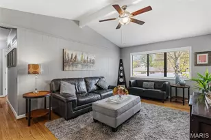 9210 Cordoba Ln, Crestwood, MO 63126 - Photo 14