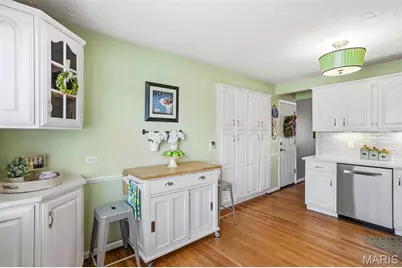 9210 Cordoba Lane, Crestwood, MO 63126 - Photo 18