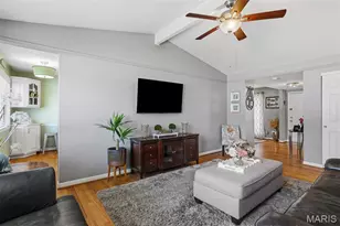 9210 Cordoba Ln, Crestwood, MO 63126 - Photo 16