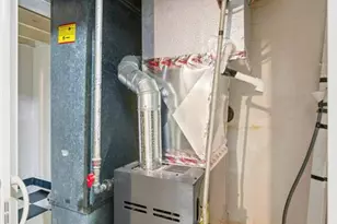 819 Portland Terrace, Saint Louis, MO 63147 - Photo 42