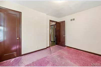 819 Portland Terrace, Saint Louis, MO 63147 - Photo 20