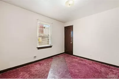 819 Portland Terrace, Saint Louis, MO 63147 - Photo 26
