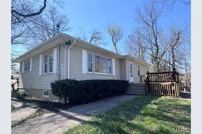911 Pine Street, Hannibal, MO 63401 - Photo 1