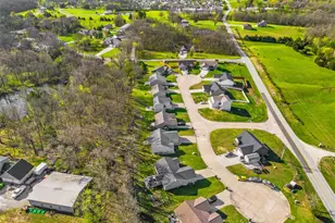 30 Round Table Ct, Winfield, MO 63389 - Photo 54