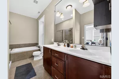 2315 Russell Boulevard, Saint Louis, MO 63104 - Photo 30