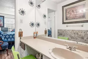 10308 Forest Brook Ln, Saint Louis, MO 63146 - Photo 22