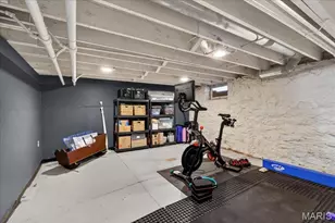 7324 Colgate Ave, University City, MO 63130 - Photo 46