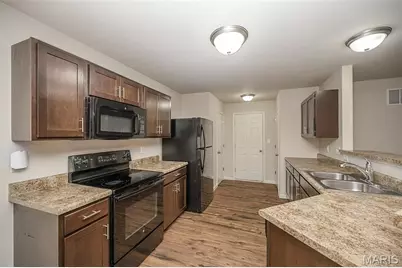 133 Bridgeton Drive, Wentzville, MO 63385 - Photo 10