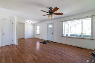 210 Vistaoak Ct, Ballwin, MO 63021 - Photo 16