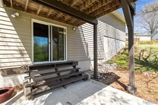 210 Vistaoak Ct, Ballwin, MO 63021 - Photo 6