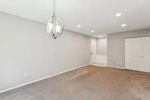 1718 Herault Pl, Saint Louis, MO 63125 - Photo 8