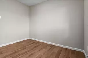 2015 Avon Dr, Florissant, MO 63033 - Photo 10